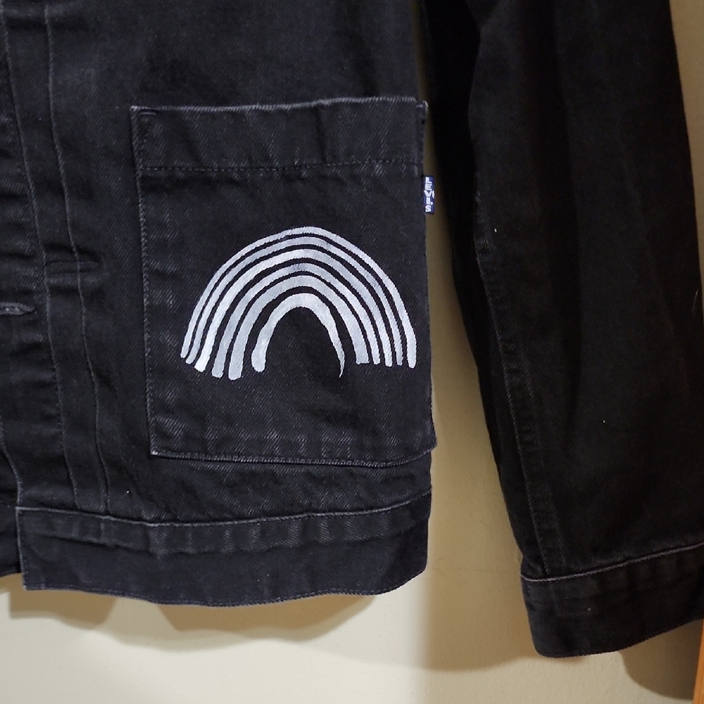 Levi's Black Denim Jacket Used Great Conditions - Picture 2 of 16